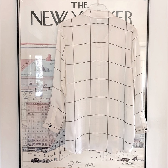 Club Monaco silk window pane blouse with uneven hem size XS - Picture 2 of 8